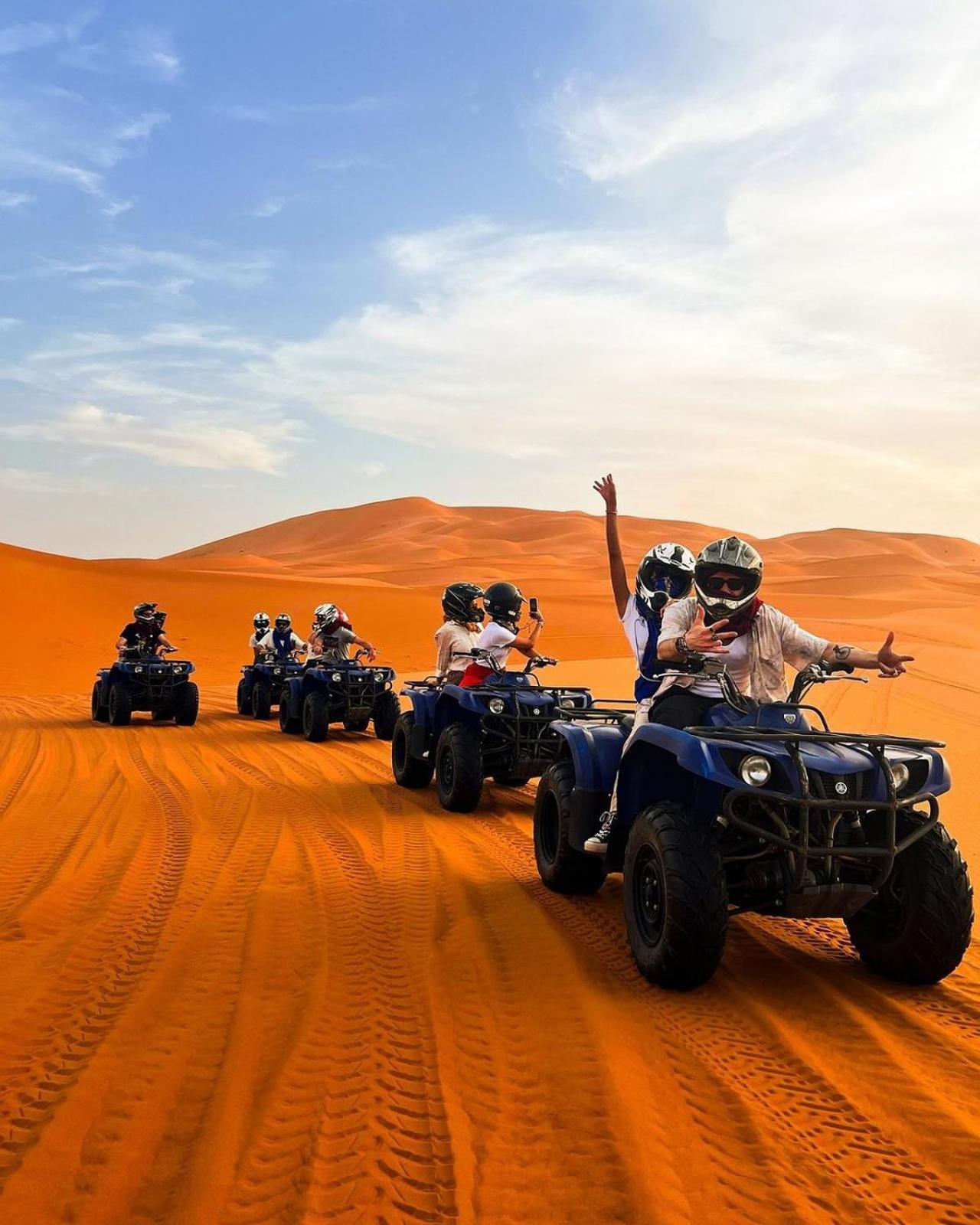 Merzouga Desert Family Camp Екстериор снимка